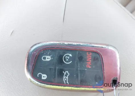 2013 Chrysler 300C z USA, uszkodzony, nr VIN 2C3CCAEG7DH727559